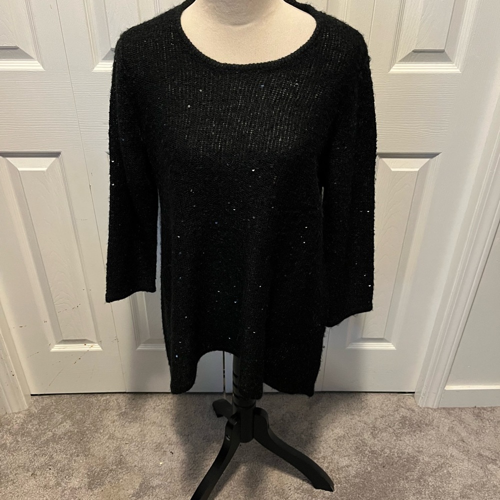 Ann Klein size l Black Knit Sweater with sequin accents